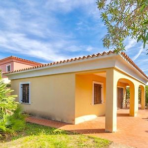 Iss Travel, Apartments In Via Torino - 800 M From La Cinta Beach